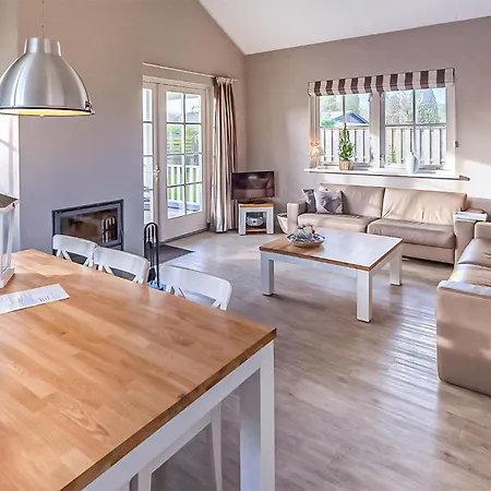 Casa vacanze 3 Bedroom Cozy In Noordwijk