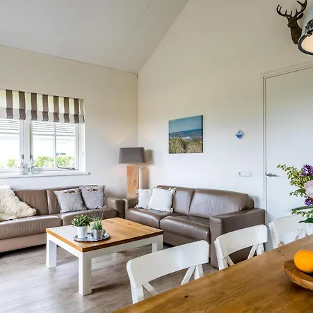 3 Bedroom Cozy In Noordwijk