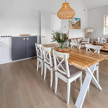 3 Bedroom Cozy In Casa vacanze Noordwijk